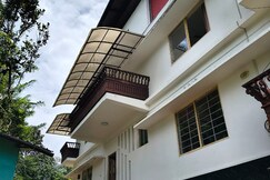 Roaming Souls Hostel Munar, Munnar