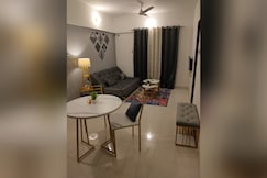 The Touch of Grey, Pune