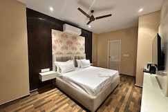 Hotel Urban Royale Near IGI Airport, Delhi