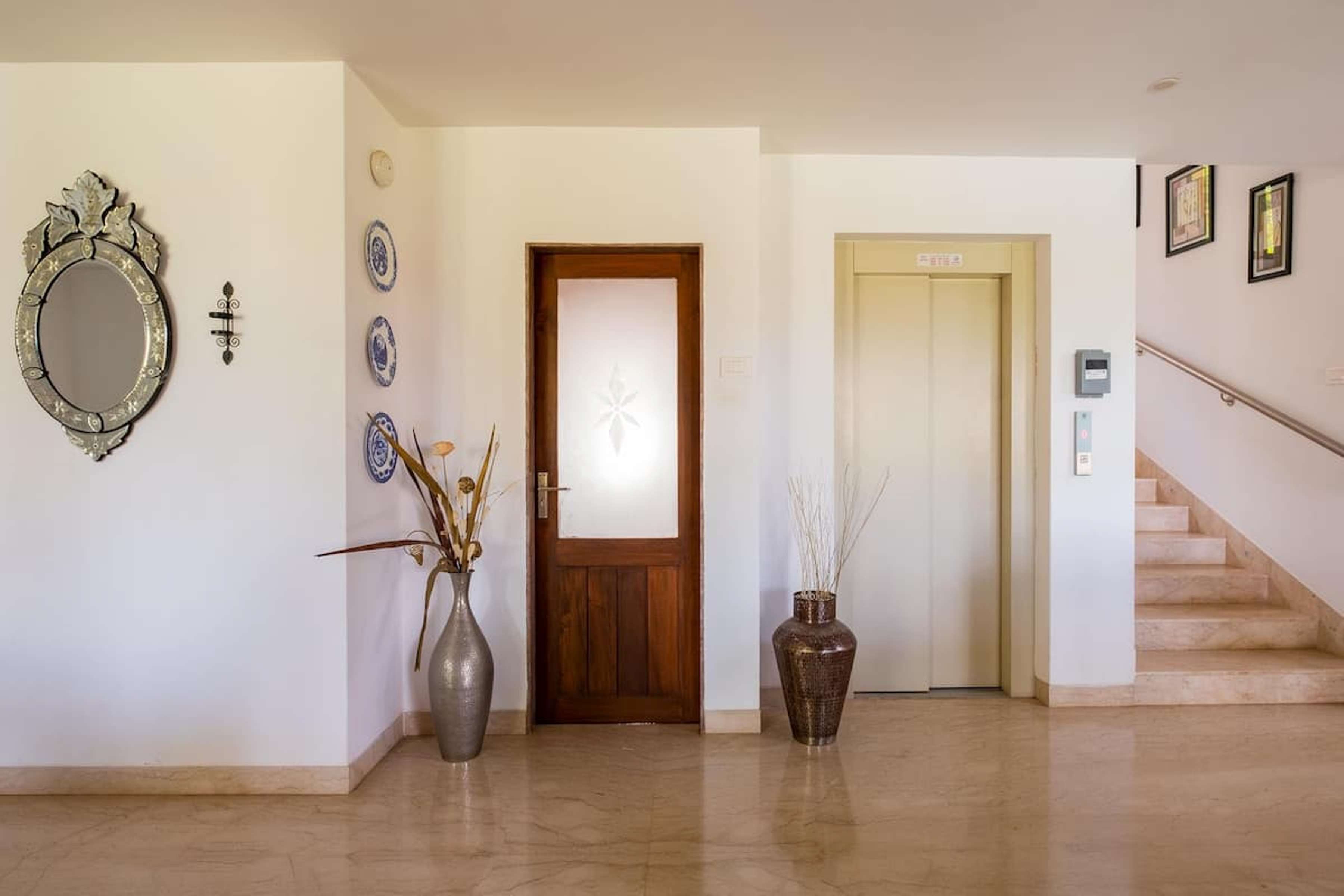 Rainforest Aquamarinne 4 BHK RiverFront Private Pool Villa - Tap to explore photos