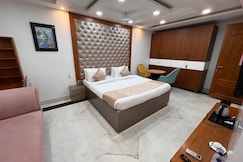 HOTEL RAJMAHAL SUITS, Gurgaon