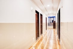 Hotel O Golden Leaf Executive, Pune