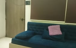 Twin Room | AC