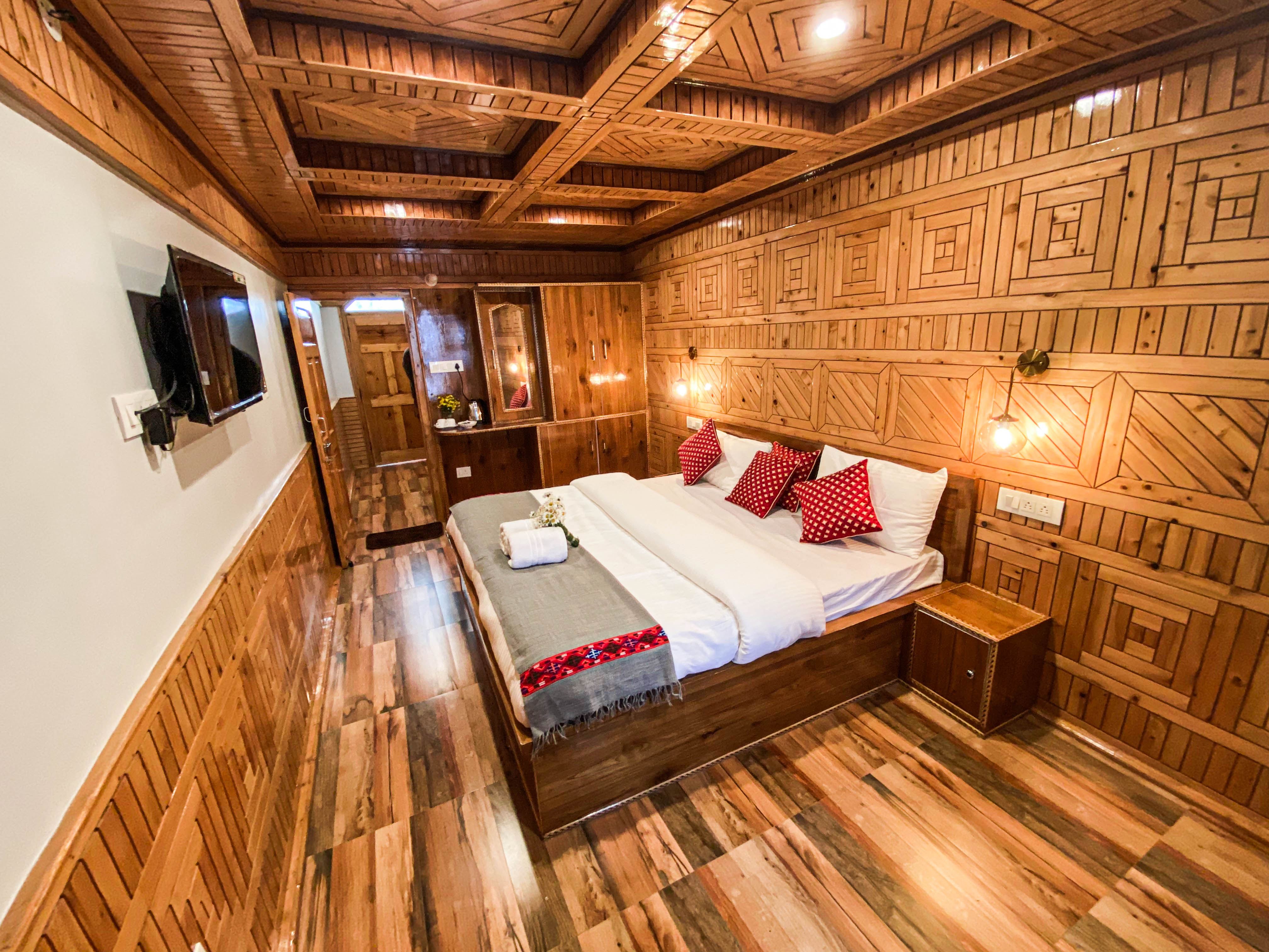 Cheog Valley Homestay - Tap to explore photos