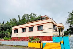 Hilltop Heaven Resort, Pune