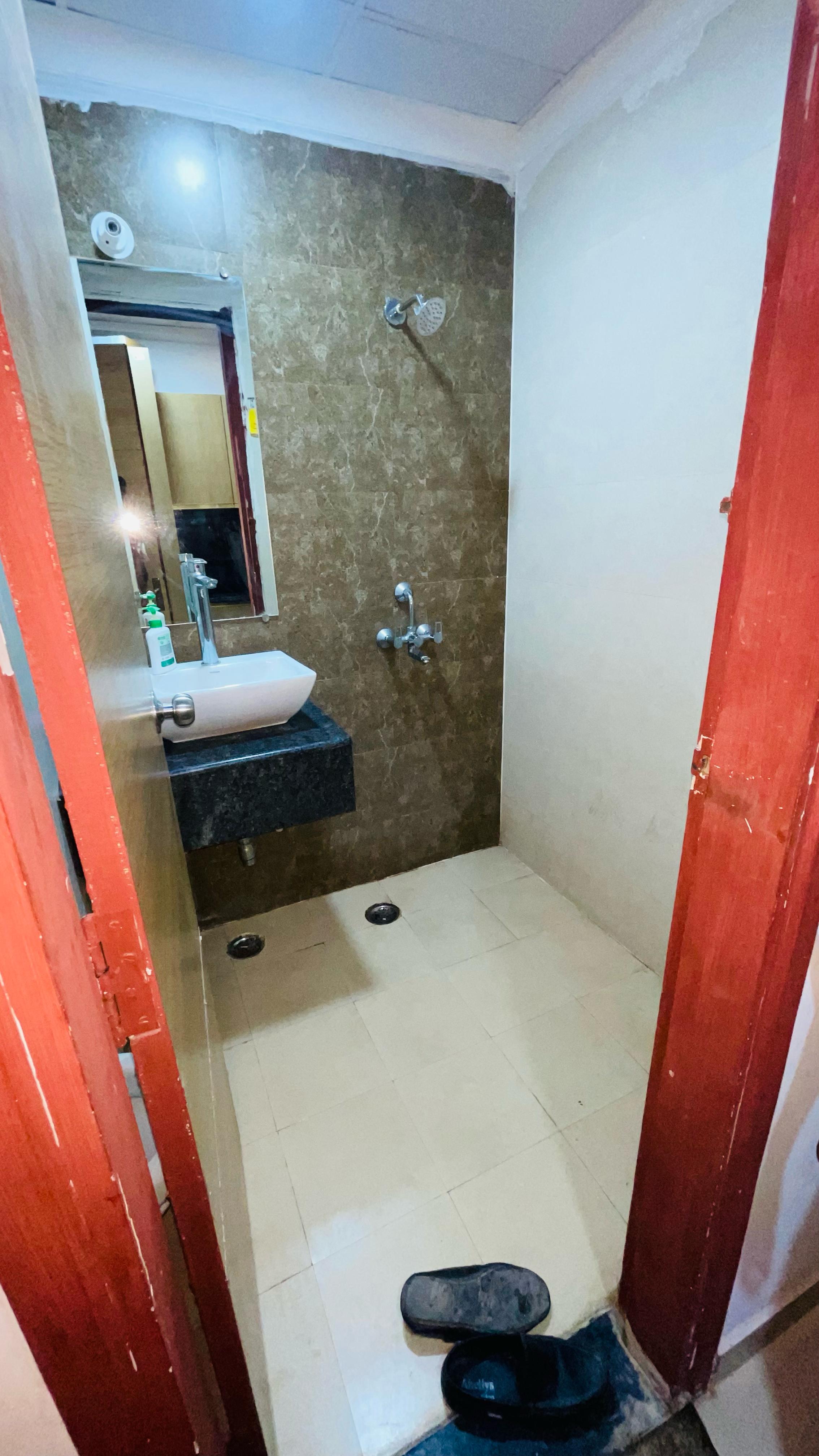 Luxury studio appartment - Tap to explore photos