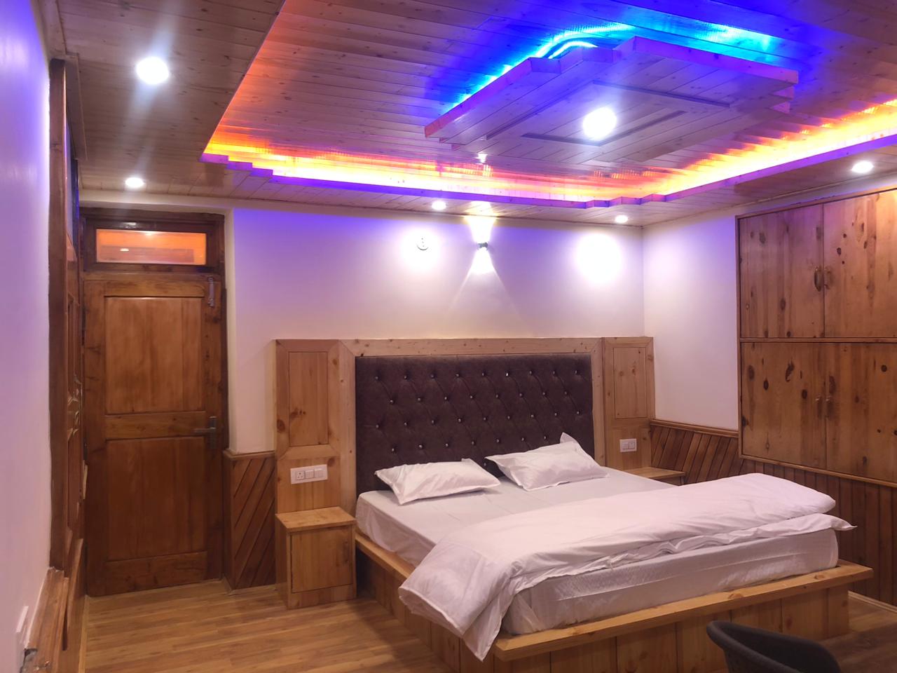 The Anshika Cottage Manali - Tap to explore photos