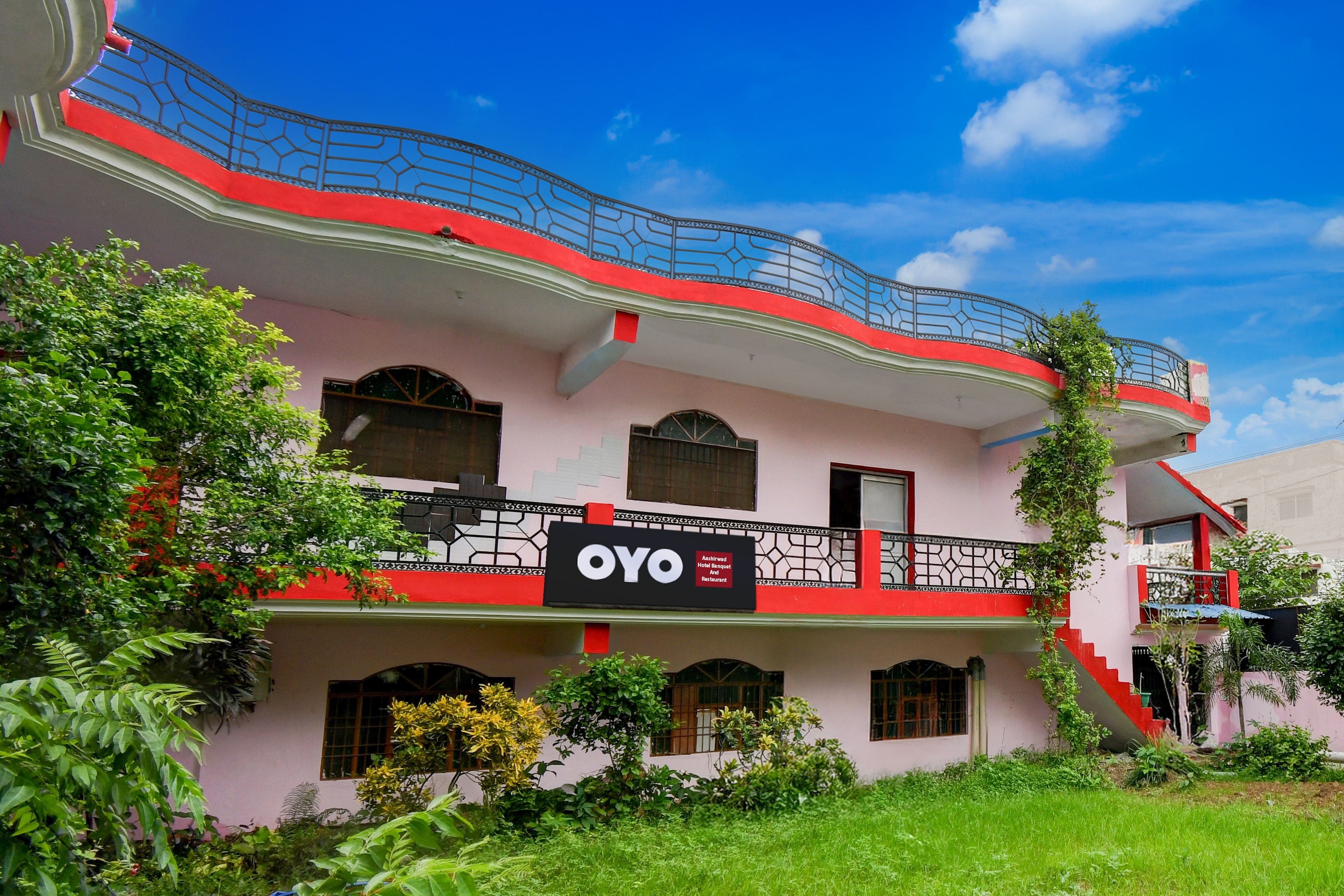Hotel O Aashirwad Banquet And Restaurant - Tap to explore photos