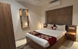 Ground Floor Bedroom 1