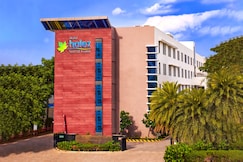 HOTEL HALEZ, Chennai