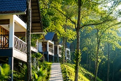 Woodrose Resort | Restaurant & Pool, Wayanad
