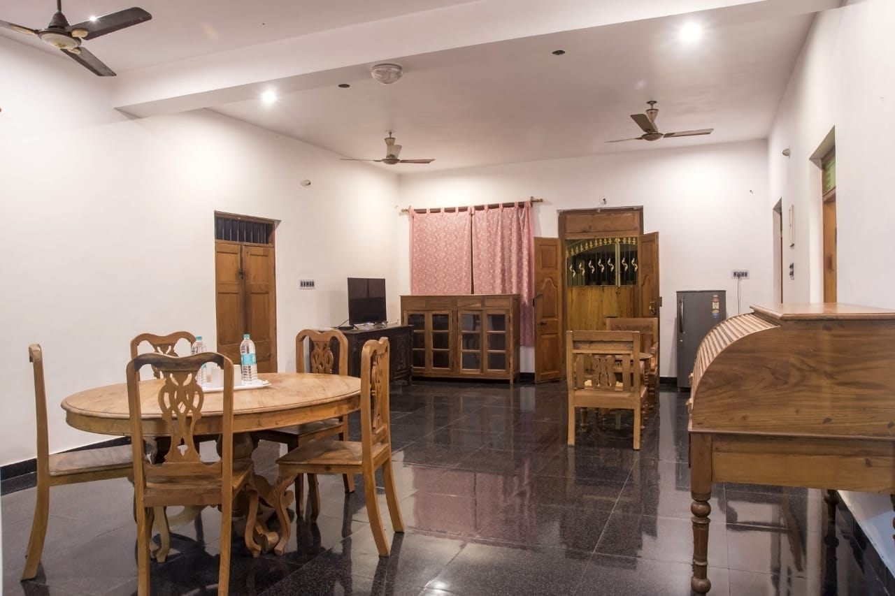 Saral Homestay | Rooms & Caretaker - Tap to explore photos