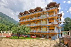 The Husky Lodge And Cafe, Manali