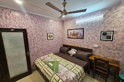 Gautam Nagar Homestay Near AIIMS Hospital, Delhi