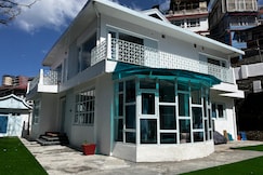 The Warrick | A Luxe Stay Near Mall Road, Shimla