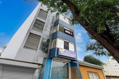 Hotel O Nidhivan palace, Surat