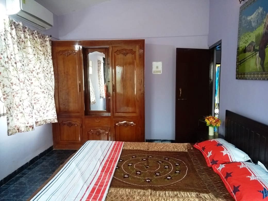 Sunshine| Entire 1 BHK Apartment - Tap to explore photos