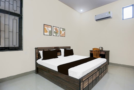 Hotel O Sanskriti Greens Banquet Hall