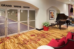 Hilton Fort Wayne at the Grand Wayne Convention Center, Allen