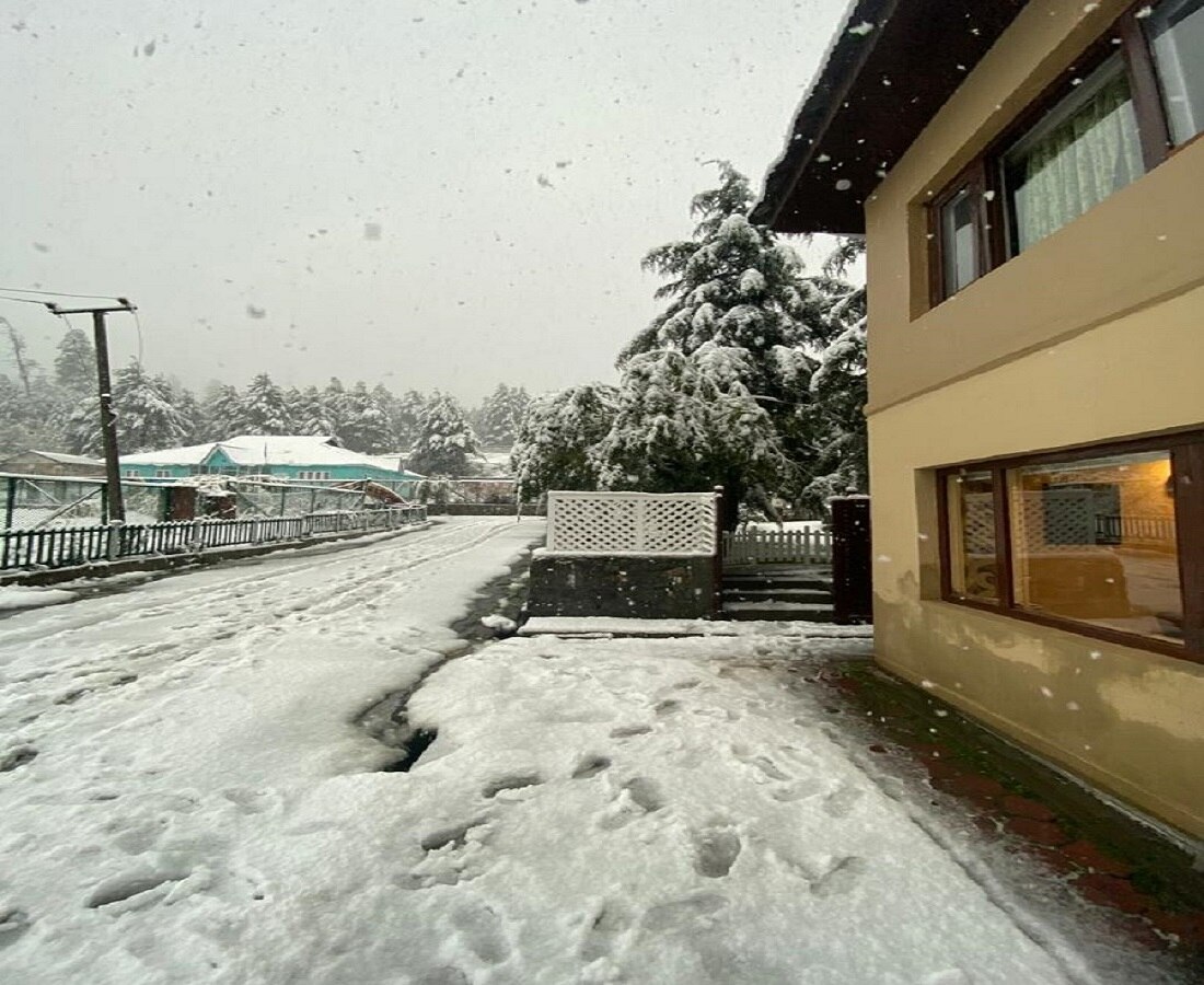 Hotel Pahalgam Residency - Tap to explore photos