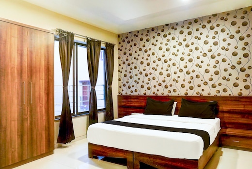 Super Townhouse Oak Viman Nagar Formerly Kuber Inn