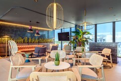 Hilton Garden Inn Debrecen City Centre, Derecske–Letavertes
