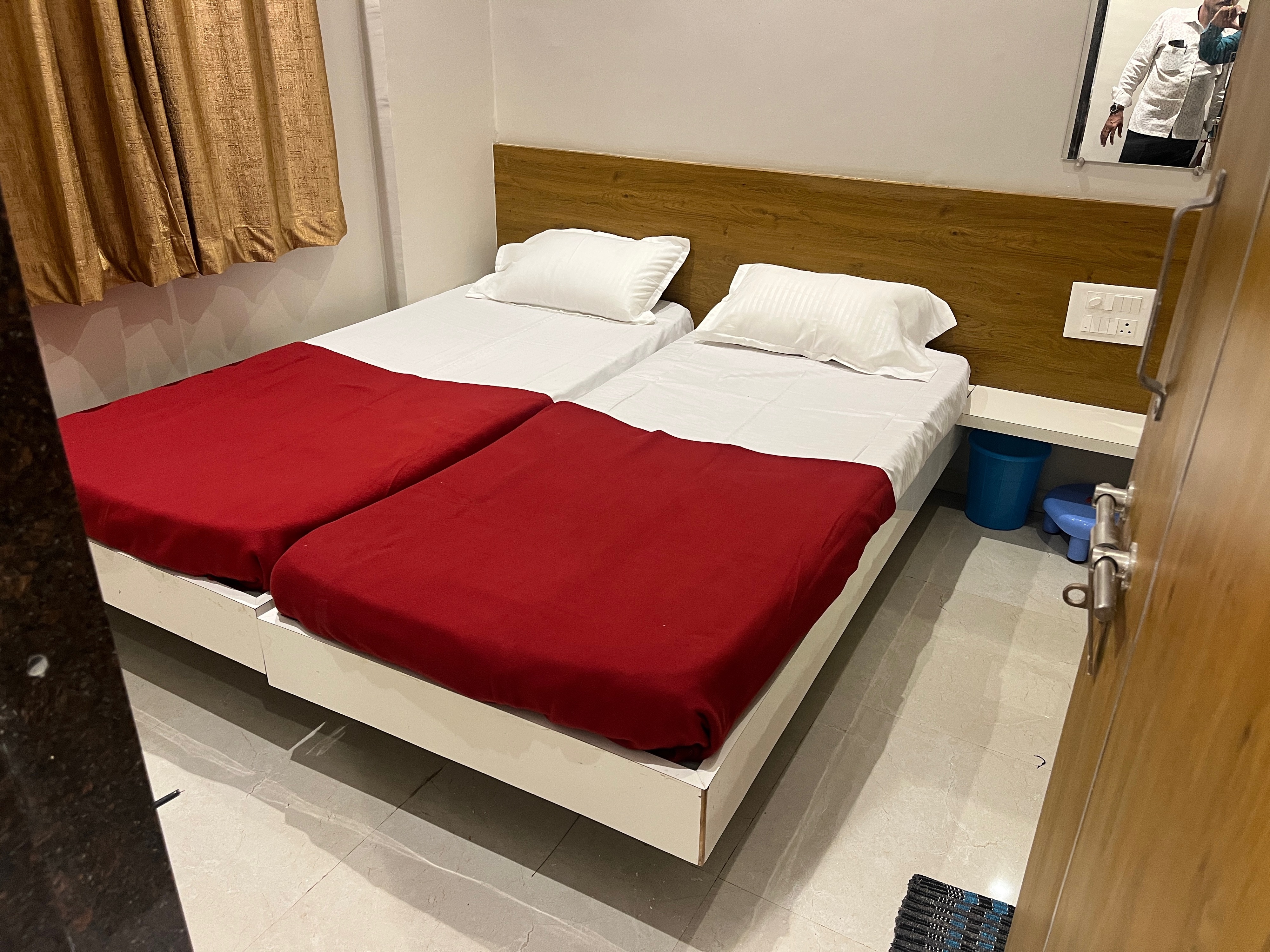 Hotel Annapurna Lodge And Domentri - Tap to explore photos