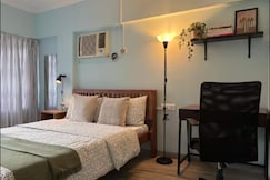 Peaceful Spacious Studio On Hill Rd: Orchid 3, Mumbai