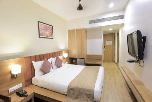 Collection O Modasa Bus Terminal Himmatnagar