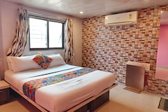 Hotel Havana, Mumbai