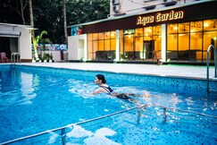 NIPOBITHI BAR CUM RESORT, Krishnanagar