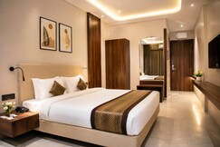 Hotel  Purnima Regency Dhule, Dhule