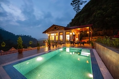 StayVista at Ochre @ Spirits Unplugged w/ Outdoor Pool, Shimla