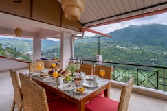 Shambhal House, Lake view 4 bedroom villa, Bhimtal