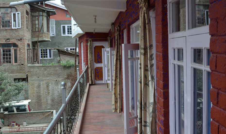 Alsabha Guest House - Tap to explore photos