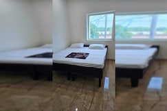 Spot on Star Hotel, Greater Noida