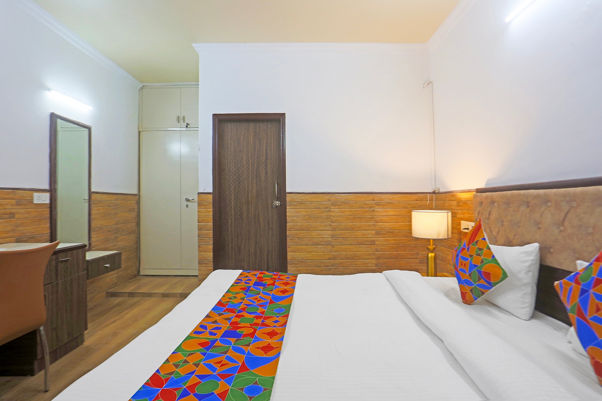 FabHotel Vasant Villa - Near ILBS Hospital - Tap to explore photos