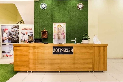 Hotel O Sector 4 Manraj Complex Gurugram