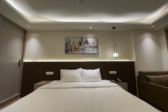 5 star Twilight bnb near EXPOmart, Greater Noida