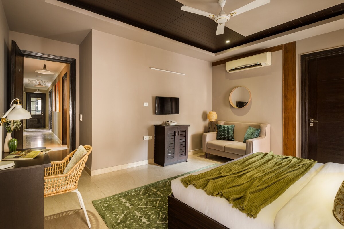 3 BHK at Safdarjung Enclave by The Blue Kite ( Second Floor ) - Tap to explore photos