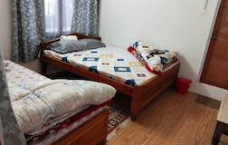 Quard Room