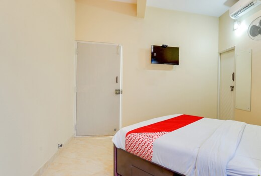 Hotel O SGR Residency