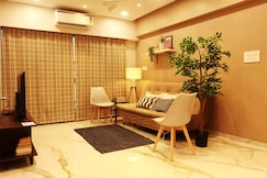 Downtown 2.5 BHK Appt, Mumbai