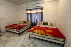 Kismat Palace, Reengus