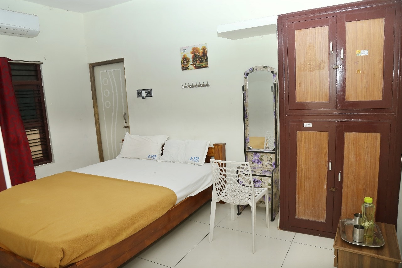 ACP HOMESTAY - Tap to explore photos