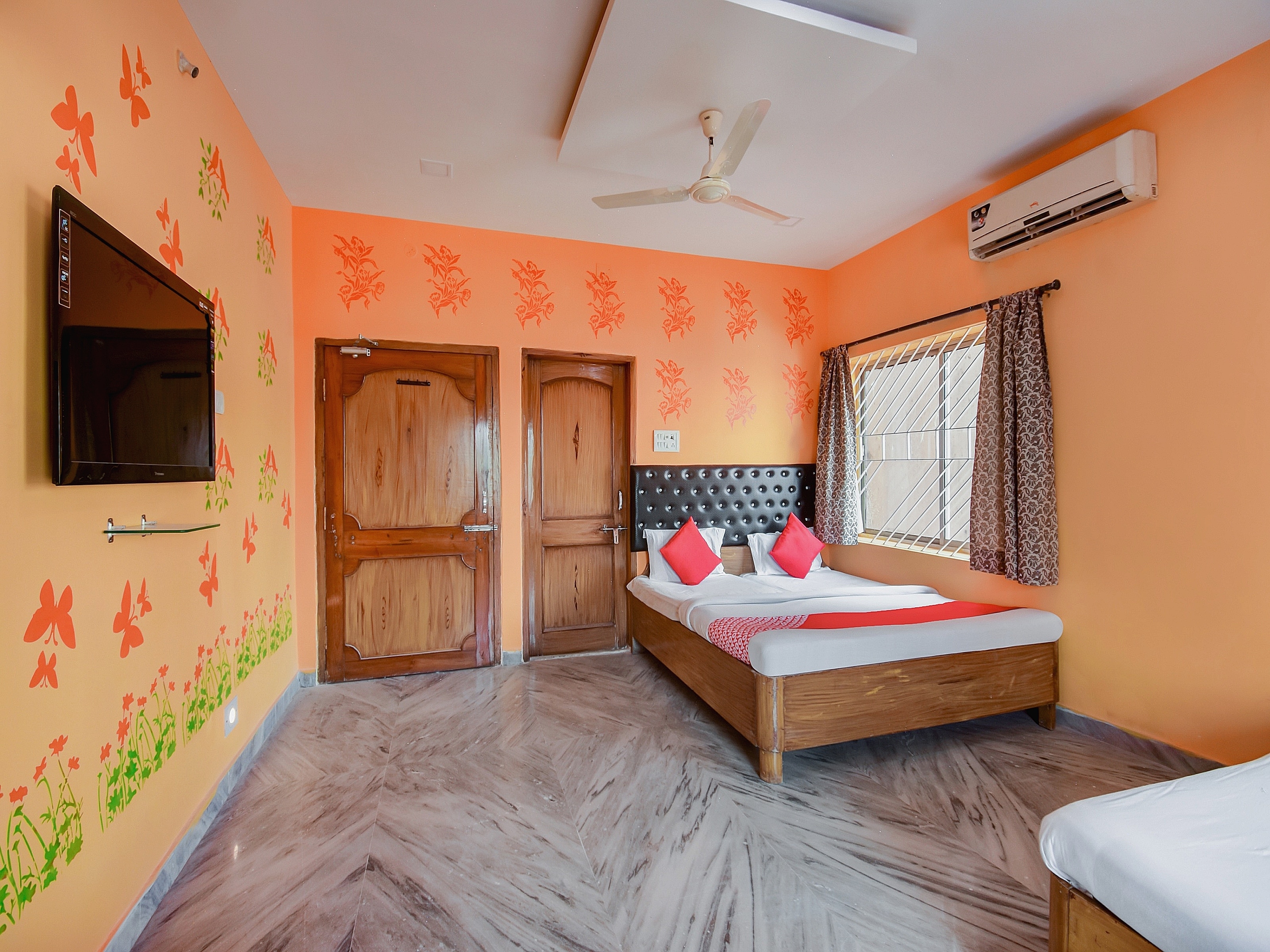 Super Hotel O Priyal Amrit Sagar - Tap to explore photos