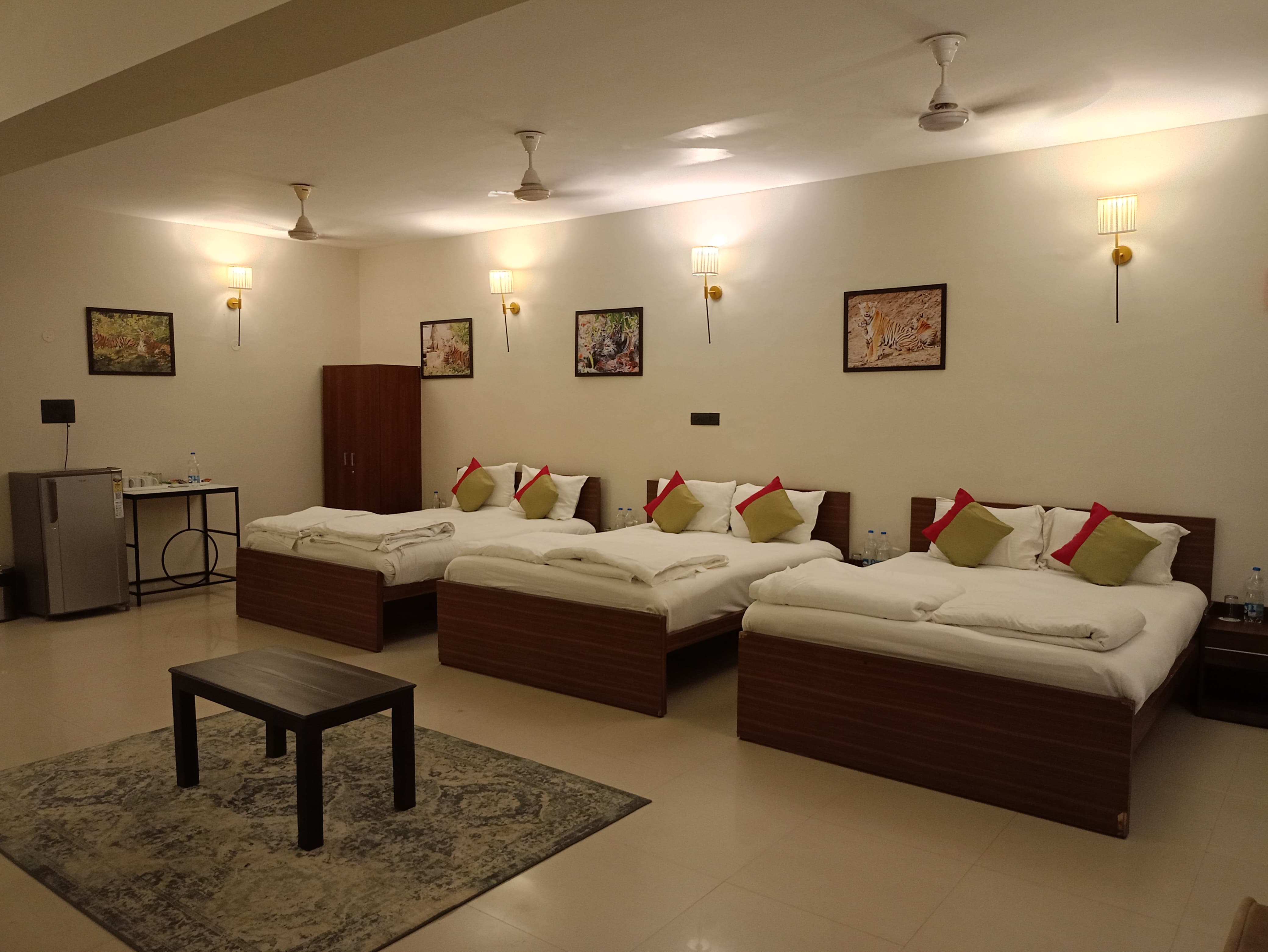 Olive Resort - Sillari Pench - Tap to explore photos