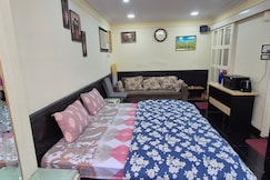 City Homes Majestic Apartment Studio, Mumbai