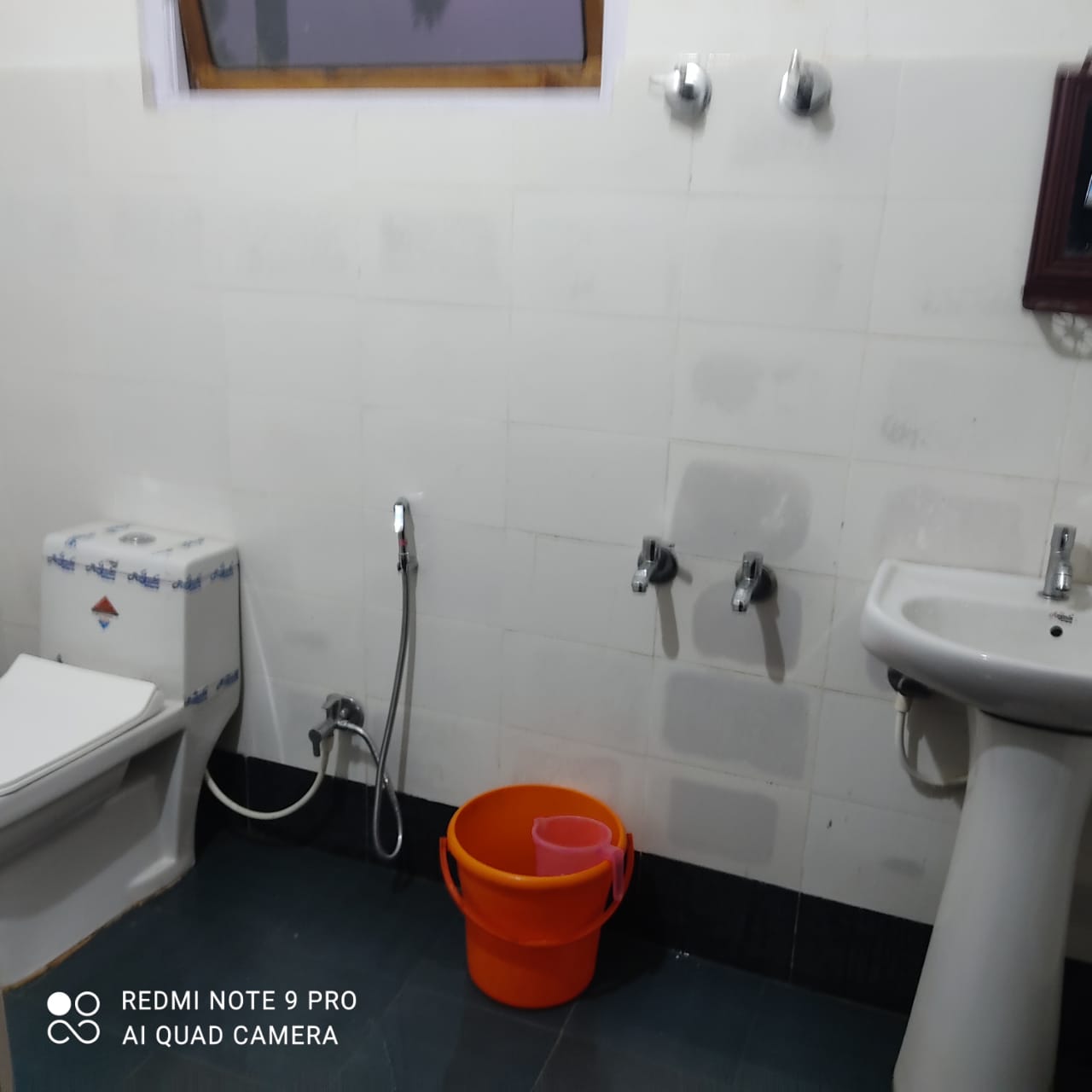 WELCOME HOMESTAY - Tap to explore photos