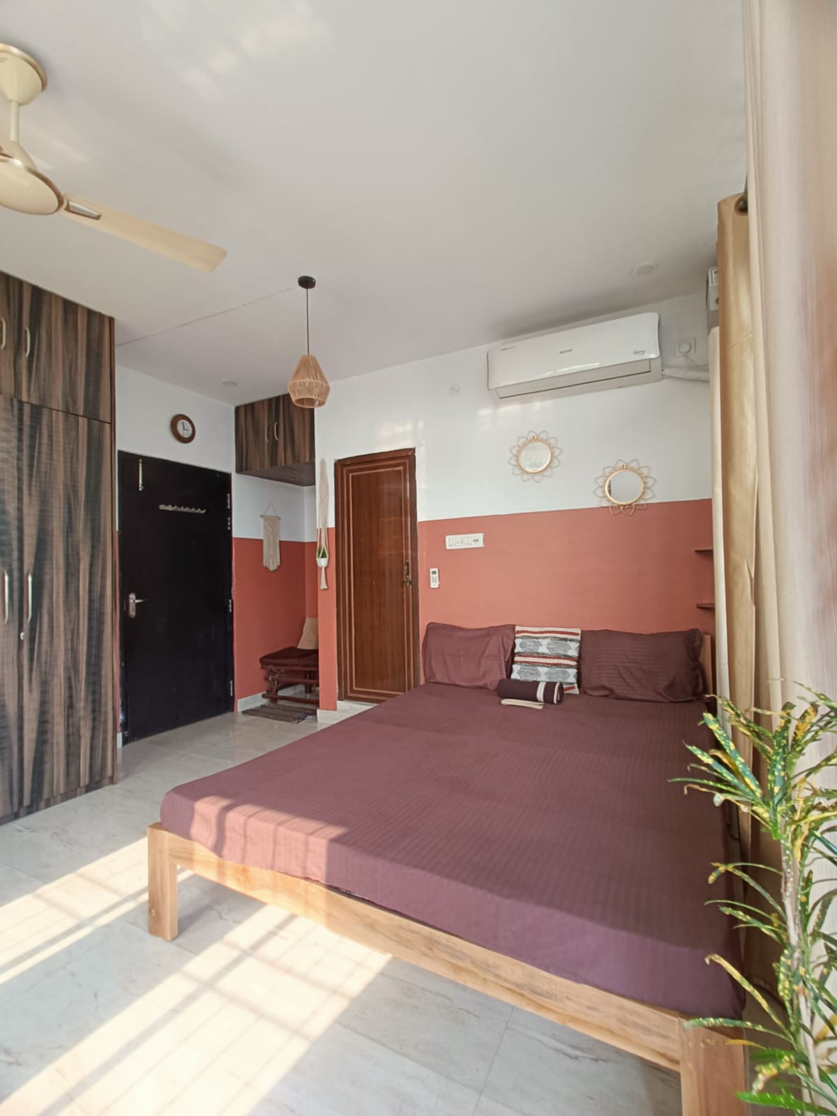 Joys Inn Homestay Entire 3BHK With Private Terrace - Tap to explore photos
